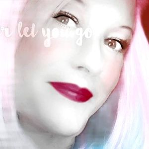 Meet your Posher, Raina